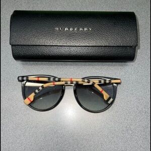 Women’s Burberry Sunglasses